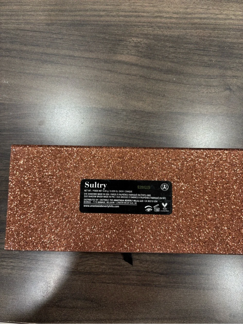 Anastasia Beverly Hills “Sultry” 14 pan stunning eyeshadow palette NWOB $25